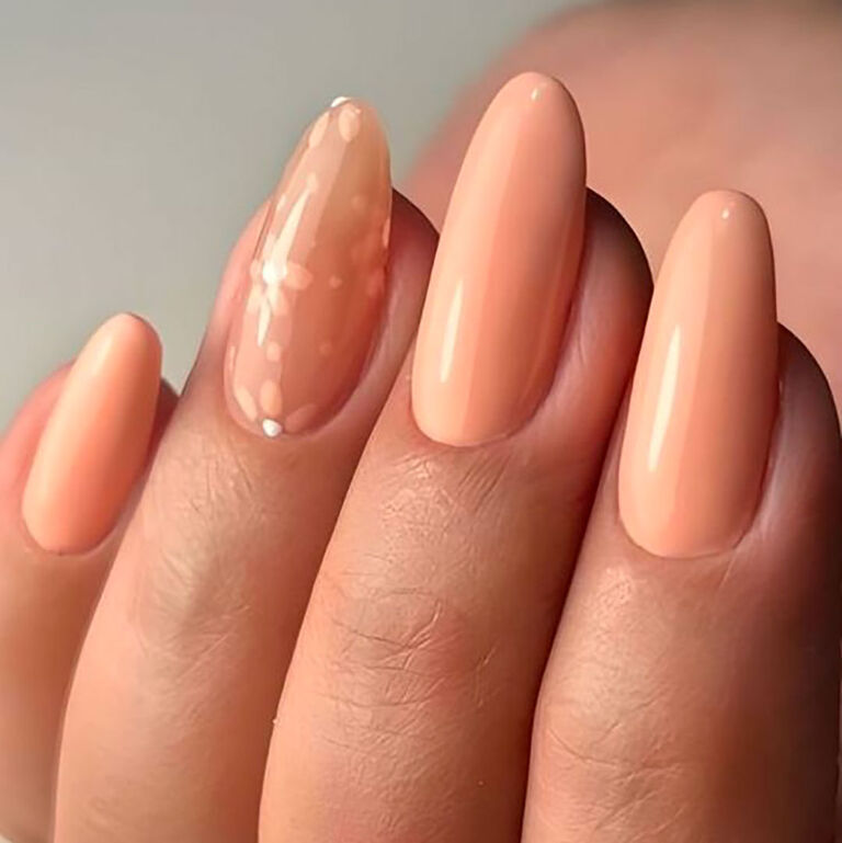 Id&eacute;e de manucure Peach Fuzz